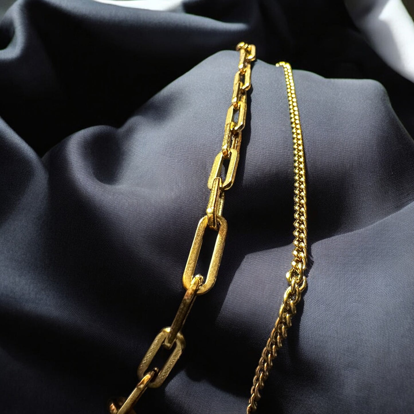 Classy double chain bracelet