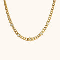 Trendy gold plated chain with heart-shaped zircon crystals