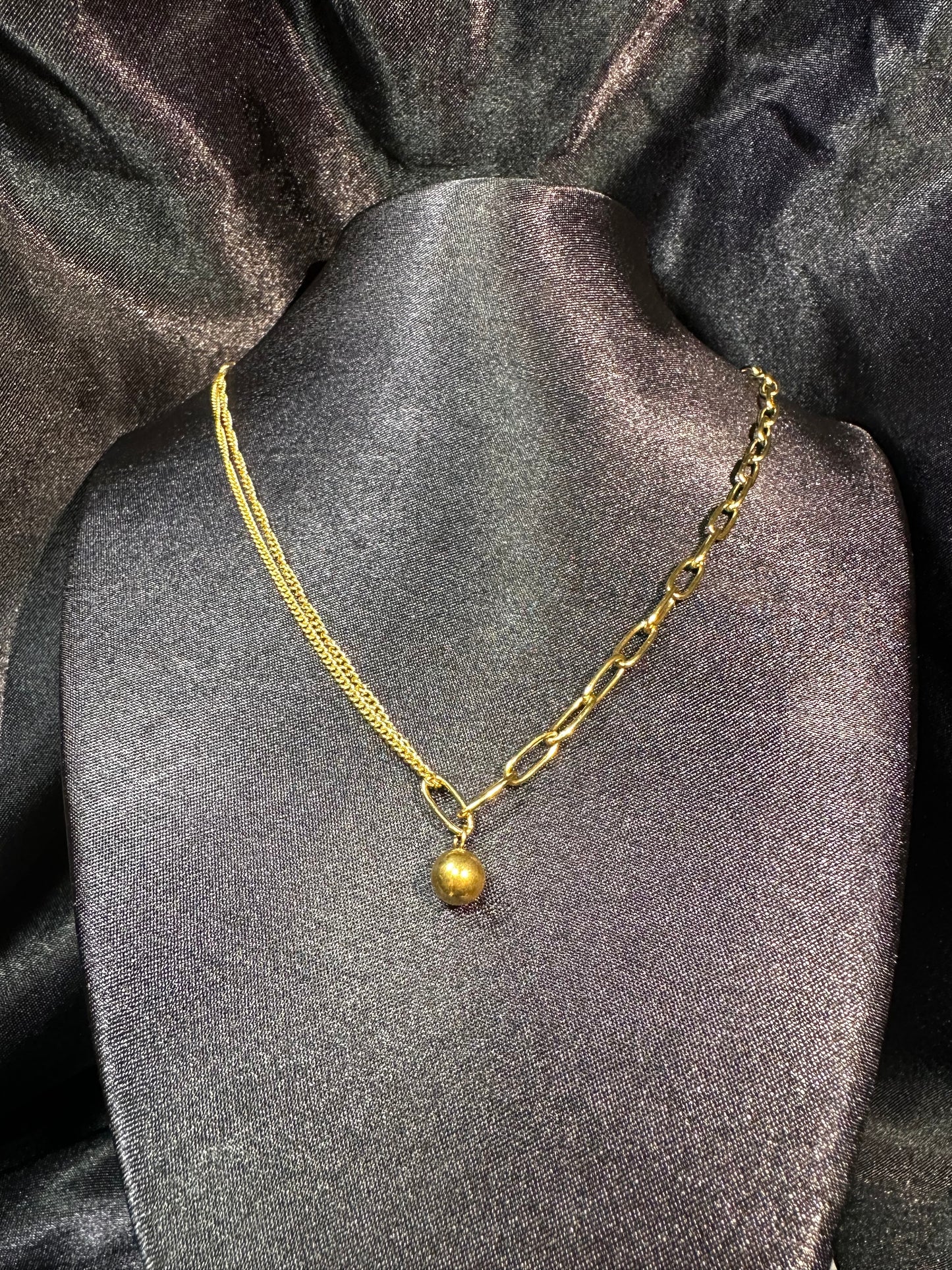 Sphera necklace